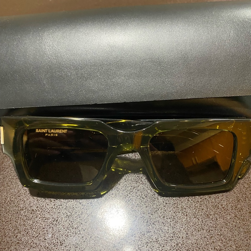 Saint Laurent Sunglasses unisex